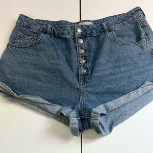 Top shop jean shorts!
